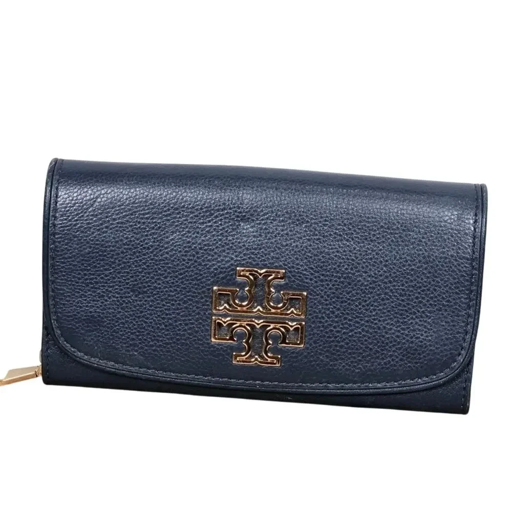 TORY BURCH Britten Black Pebbled Leather Zip Continental Wallet 141004